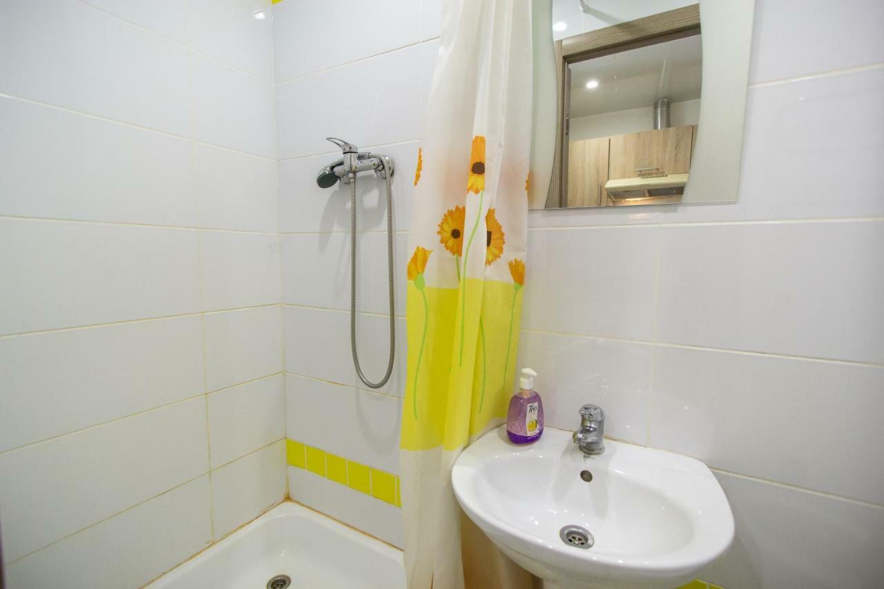 Apartment On Nauki Avenue Dnipro Exterior photo